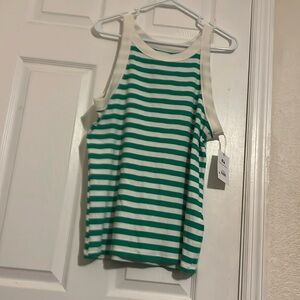 Free Assembly size xxl color green and white